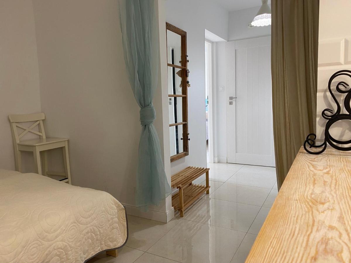 Apartament " Pod Niebieskim Pagajem " Мронгово Екстериор снимка